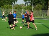 Laatste training S.K.N.W.K. JO10-1 van seizoen 2022-2023 (partijtje tegen de ouders) (113/165)